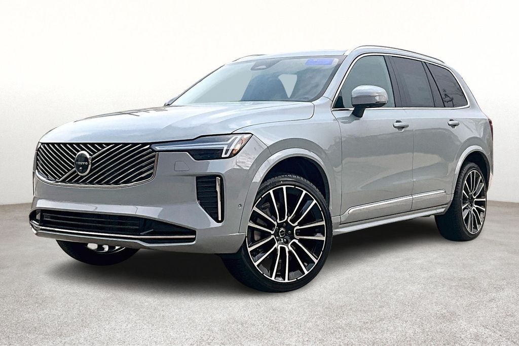 New 2026 Volvo XC90 B6 Plus 7-Seater SUV