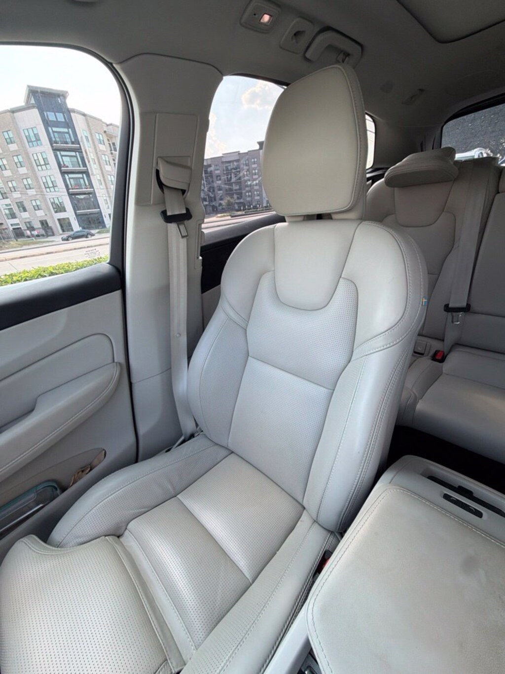 Used 2024 Volvo XC60 Recharge Plug-In Hybrid Ultimate SUV