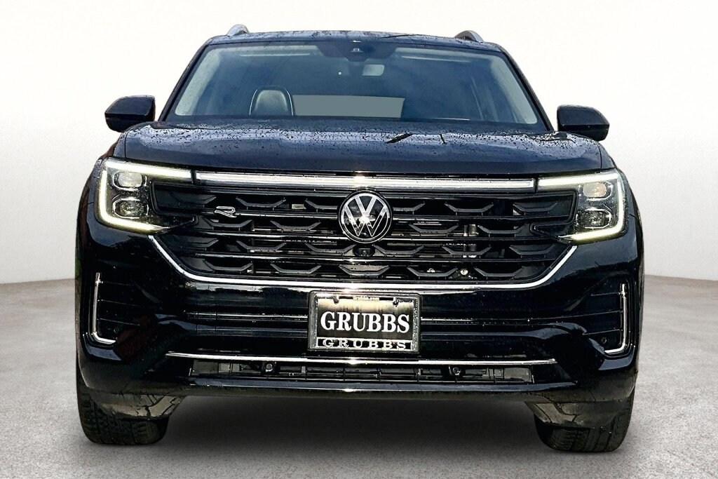 Used 2024 Volkswagen Atlas 2.0T SEL Premium R-Line SUV