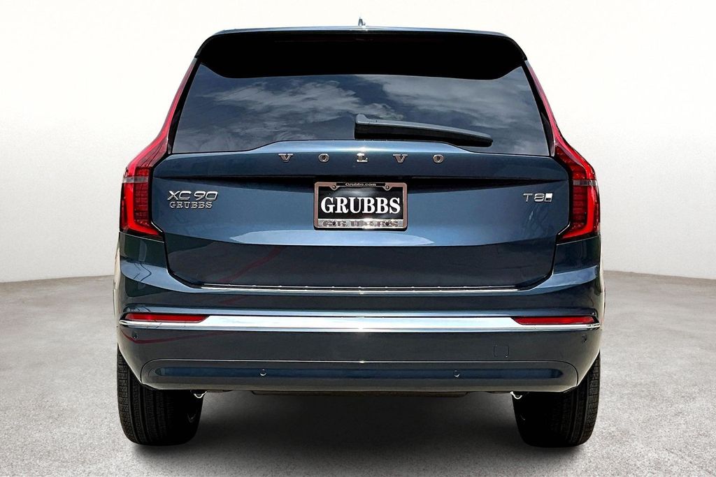 New 2026 Volvo XC90 plug-in hybrid T8 Plus 7-Seater SUV