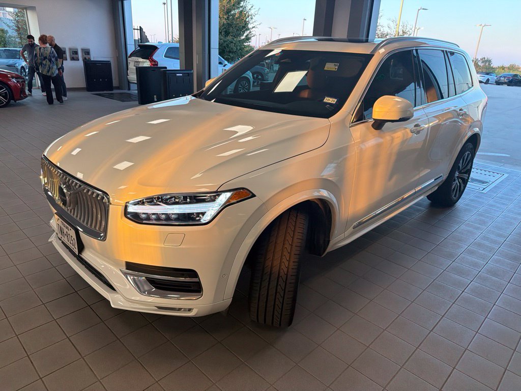 Used 2024 Volvo XC90 B5 Plus SUV