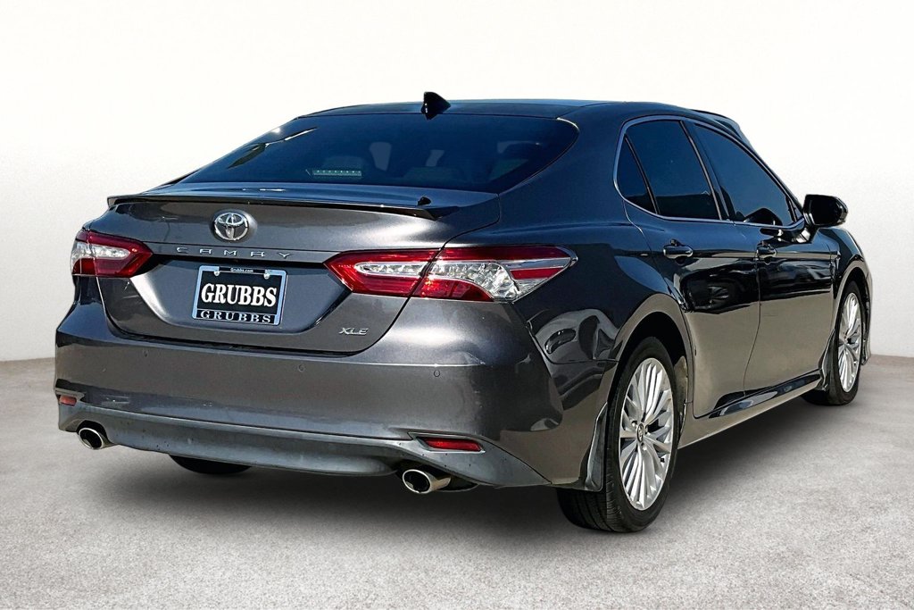 Used 2018 Toyota Camry XLE Sedan