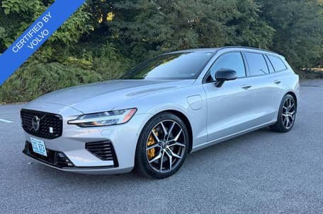 2025 Volvo V60