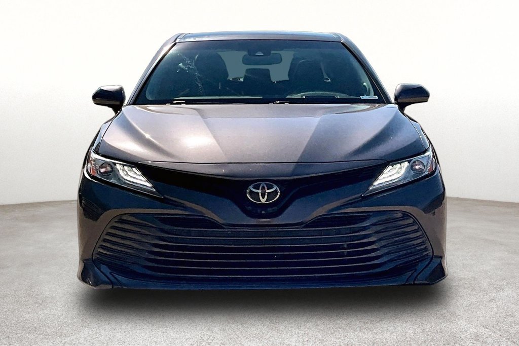 Used 2018 Toyota Camry XLE Sedan