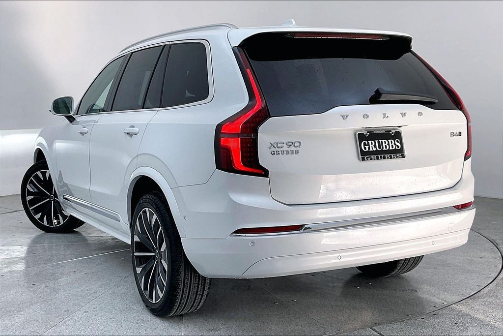 Used 2026 Volvo XC90 B6 Ultra 7-Seater SUV