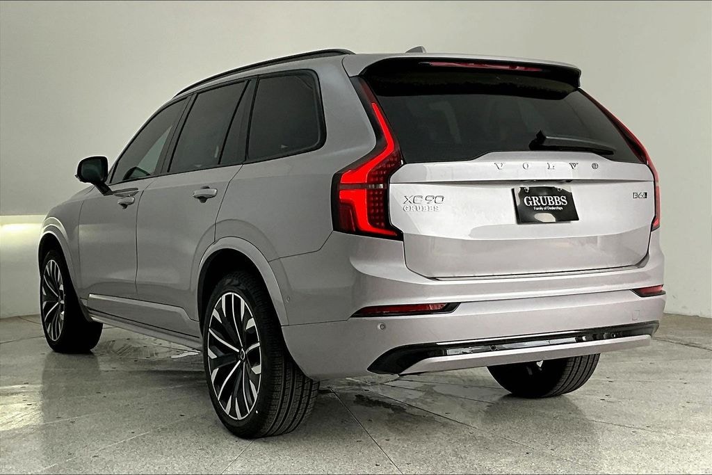 New 2026 Volvo XC90 B6 Ultra Dark Theme 7-Seater SUV