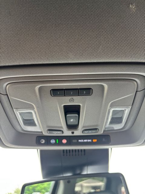 2023 GMC Sierra 1500 SLT - Photo 21