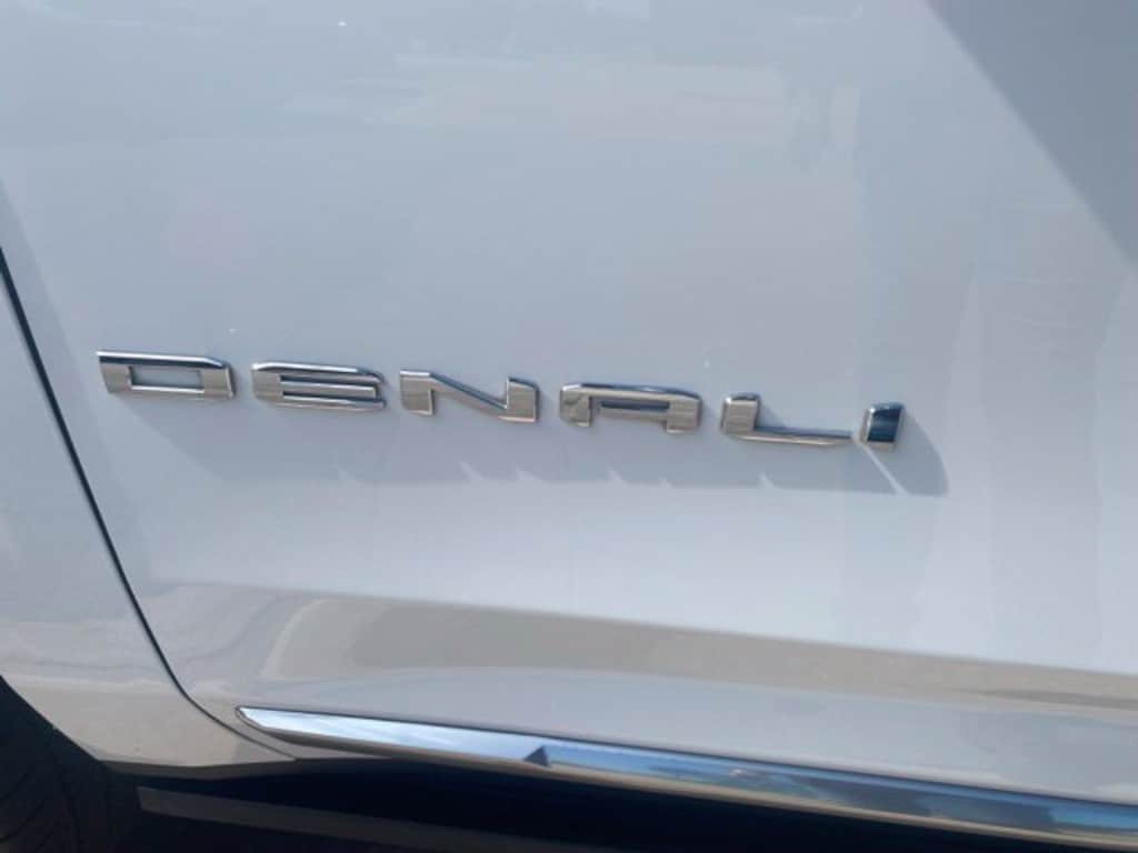 Used 2022 GMC Yukon Denali SUV