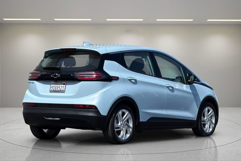 Used 2022 Chevrolet Bolt EV 1LT Car