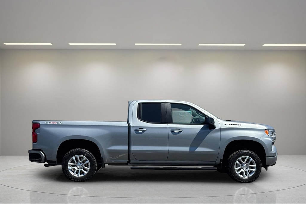 Used 2024 Chevrolet Silverado 1500 RST Truck