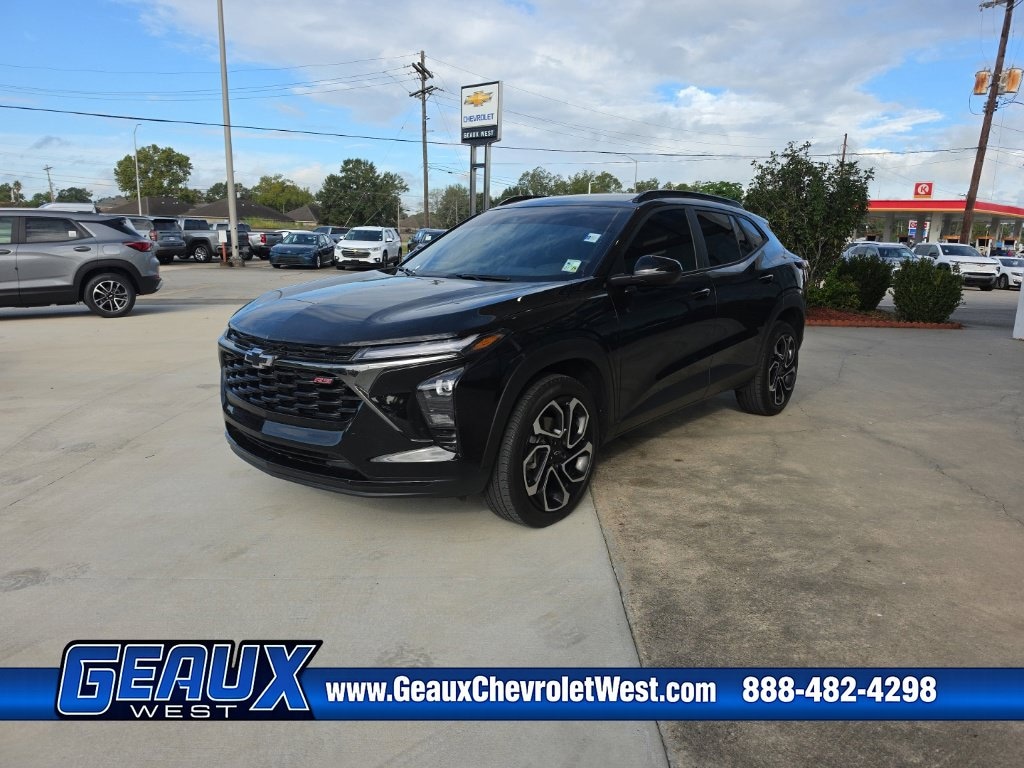 Used 2025 Chevrolet Trax 2RS SUV