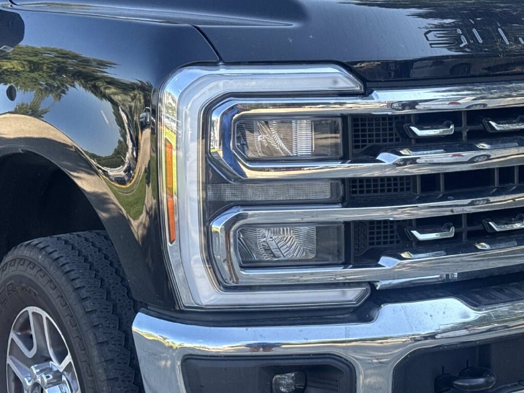 Used 2026 Ford F-250SD Lariat Truck