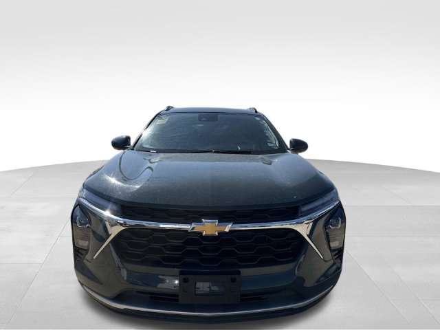 Used 2025 Chevrolet Trax LT SUV