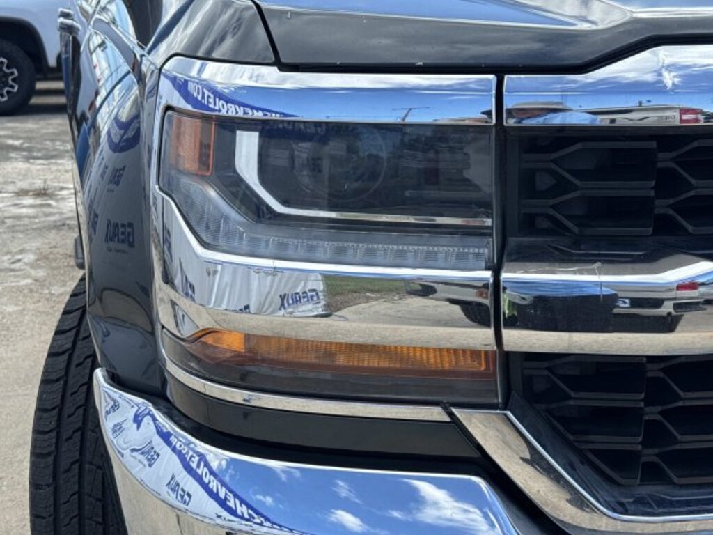 Used 2018 Chevrolet Silverado 1500 LT Truck