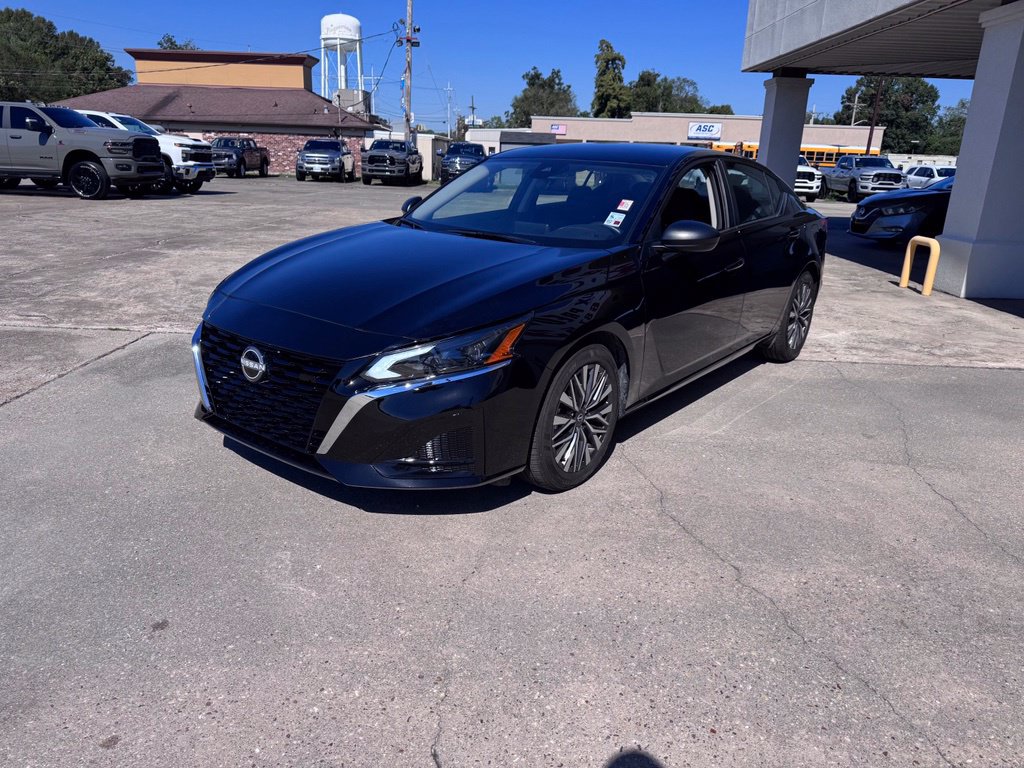 Used 2026 Nissan Altima 2.5 SV Sedan