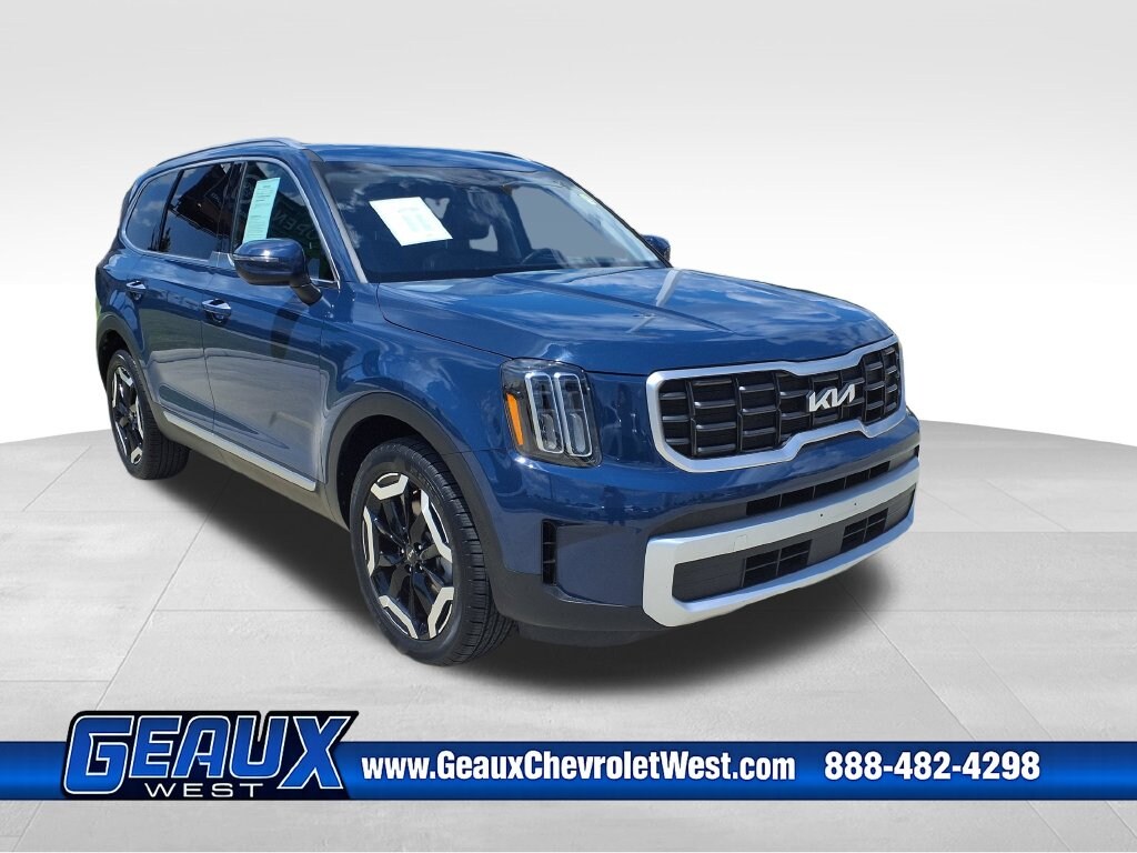 Used 2025 Kia Telluride S SUV