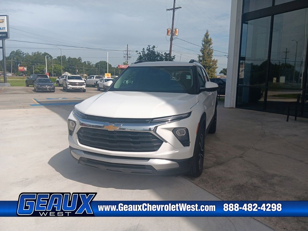 Used 2025 Chevrolet Trailblazer LT SUV