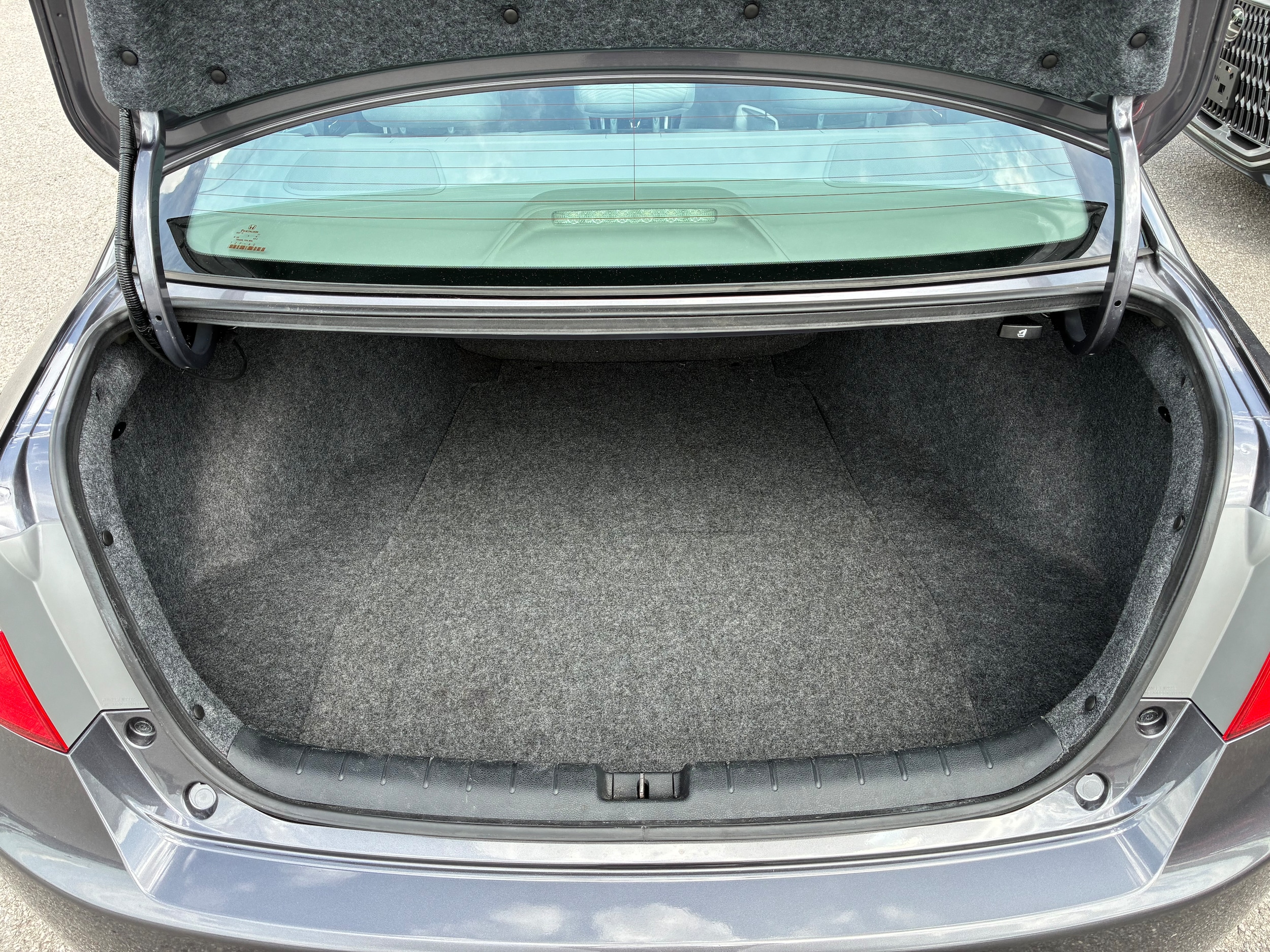 2015 Honda Accord LX - Photo 28