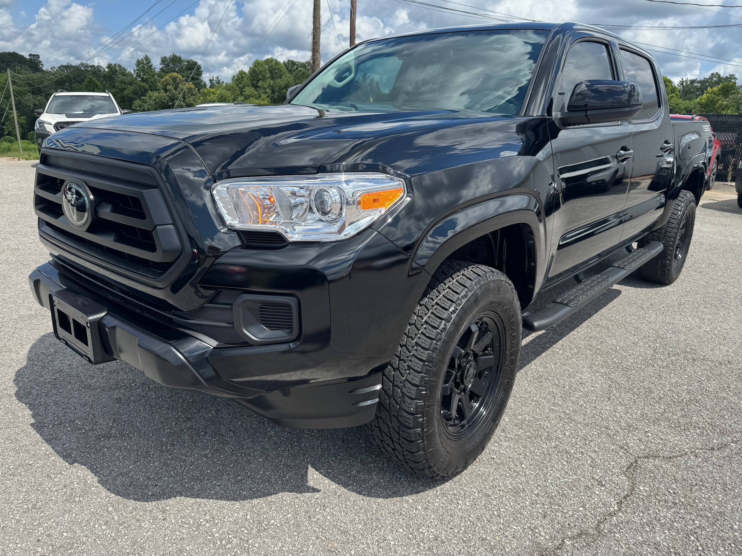 2023 Toyota Tacoma SR - Photo 2