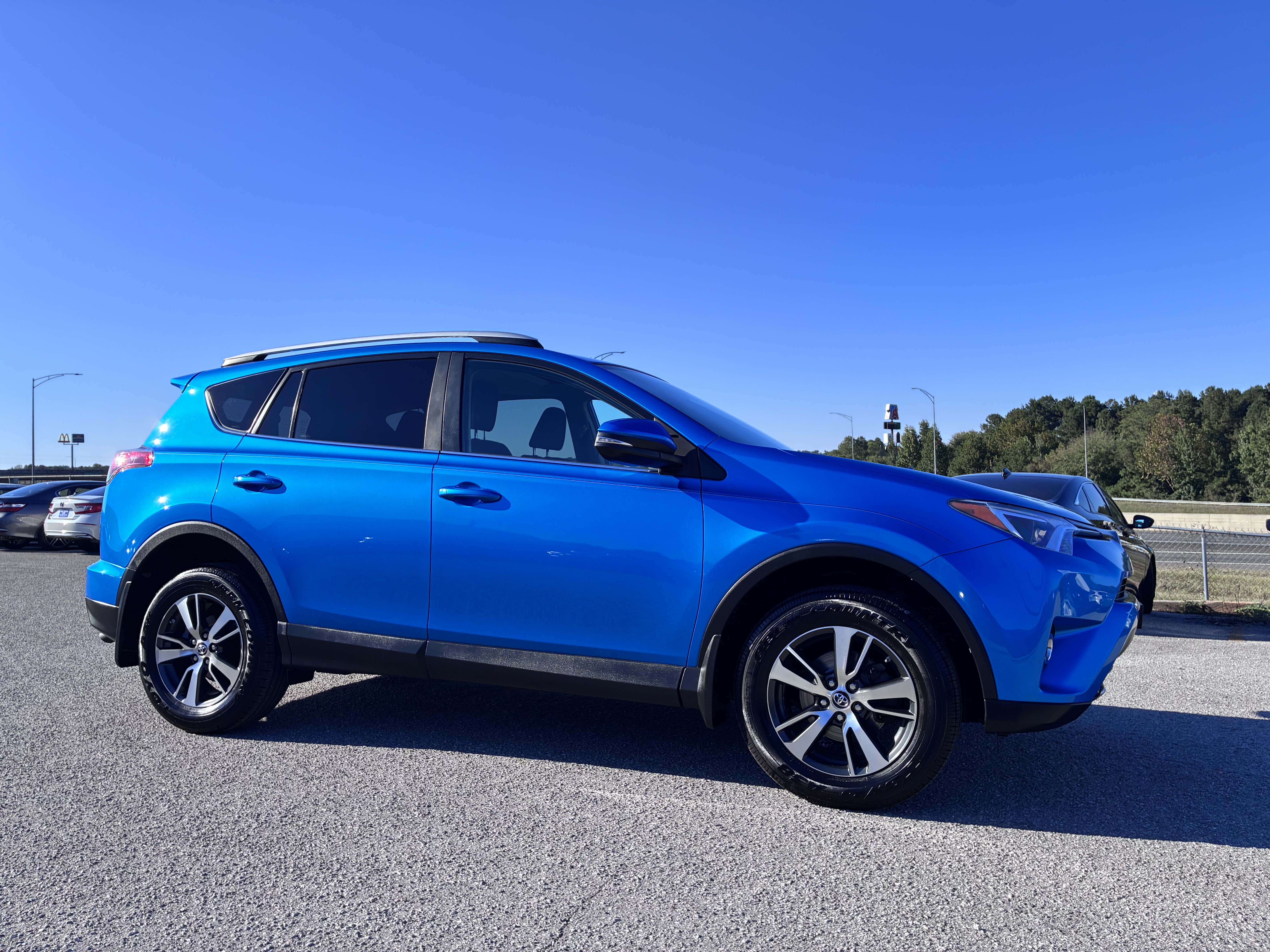 Used 2016 Toyota RAV4 XLE SUV