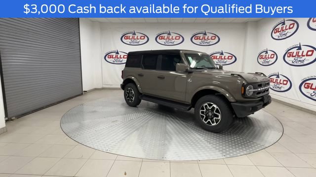 New 2026 Ford Bronco Outer Banks SUV