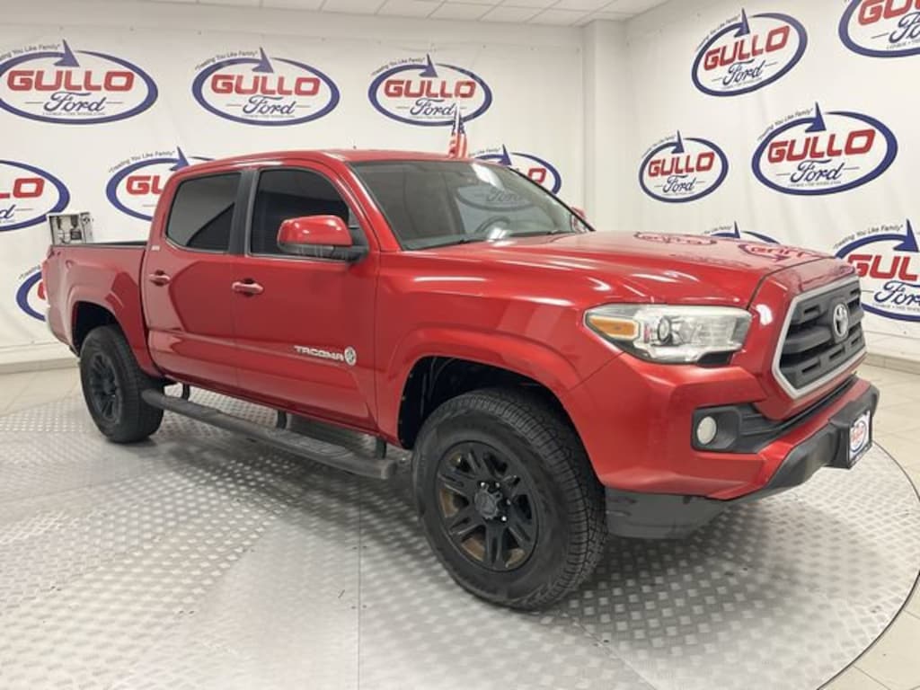 Used 2016 Toyota Tacoma SR5 Truck