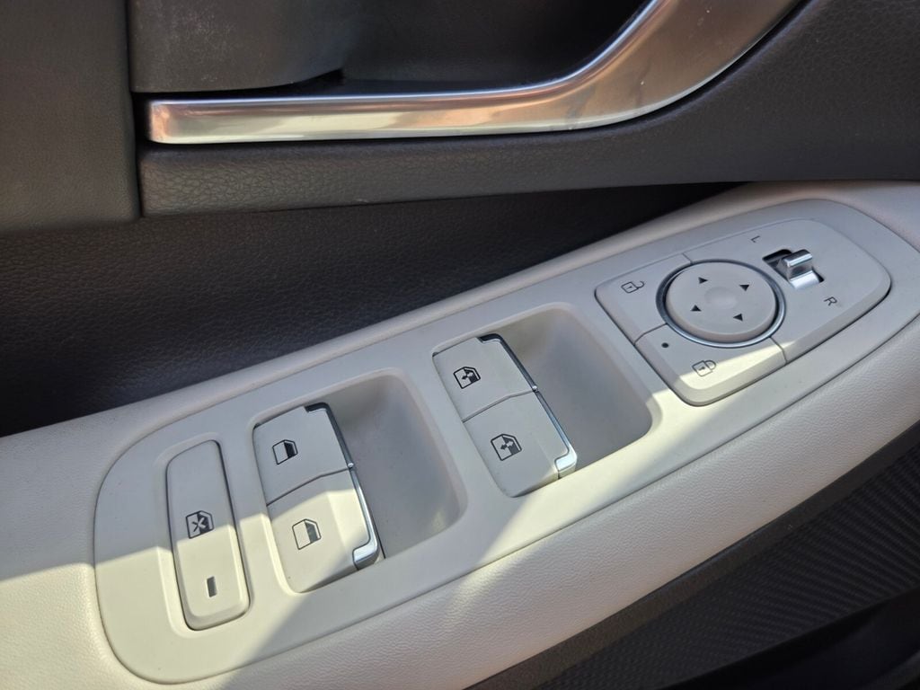 2023 Hyundai Sonata SEL - Photo 36