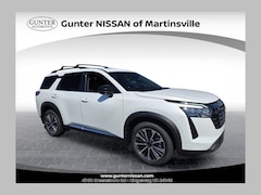 2026 Nissan Pathfinder Platinum SUV