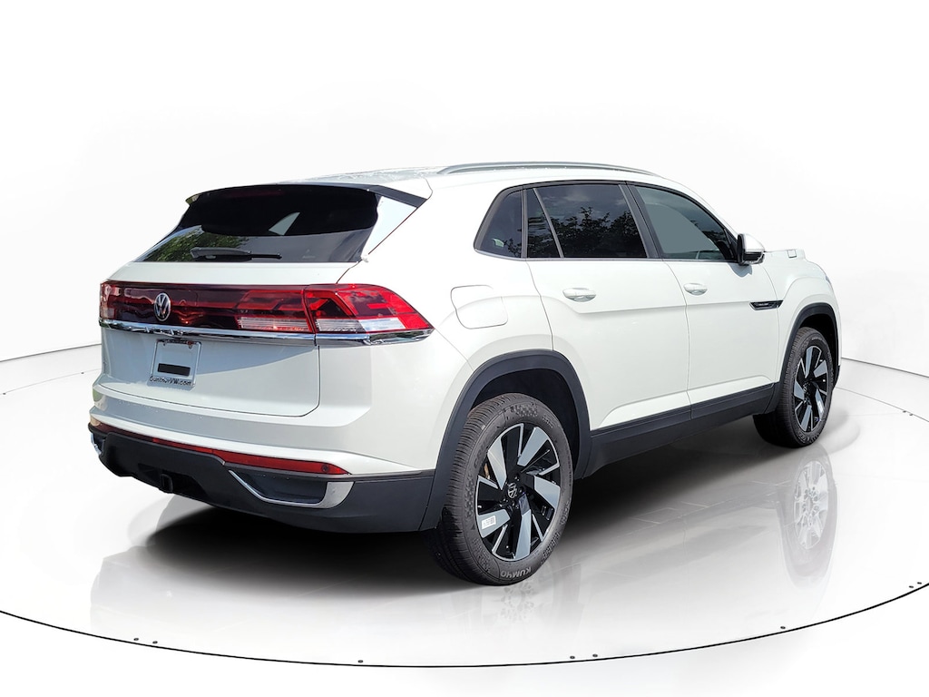 New 2026 Volkswagen Atlas Cross Sport SE w/Technology SUV