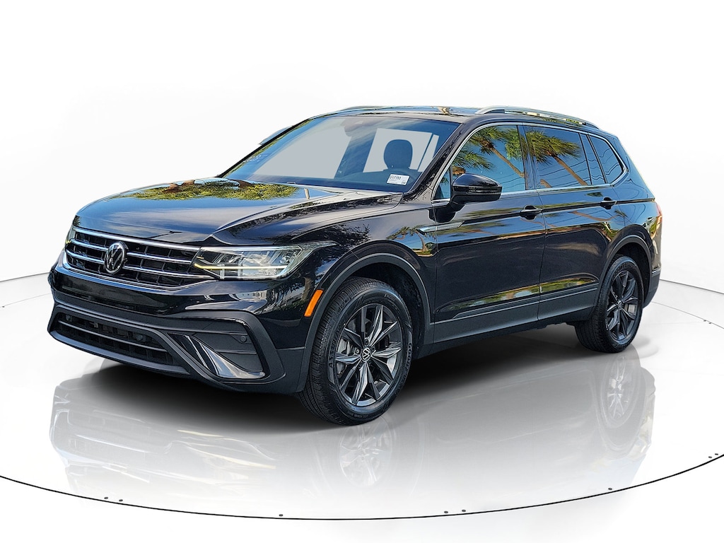 Used 2023 Volkswagen Tiguan 2.0T SE SUV