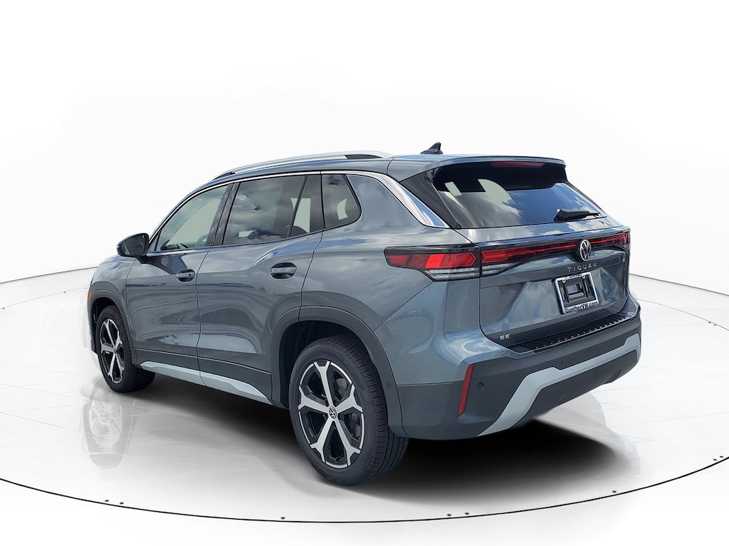 New 2026 Volkswagen Tiguan SE SUV