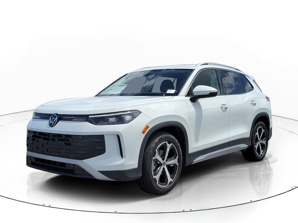 New 2026 Volkswagen Tiguan SE SUV