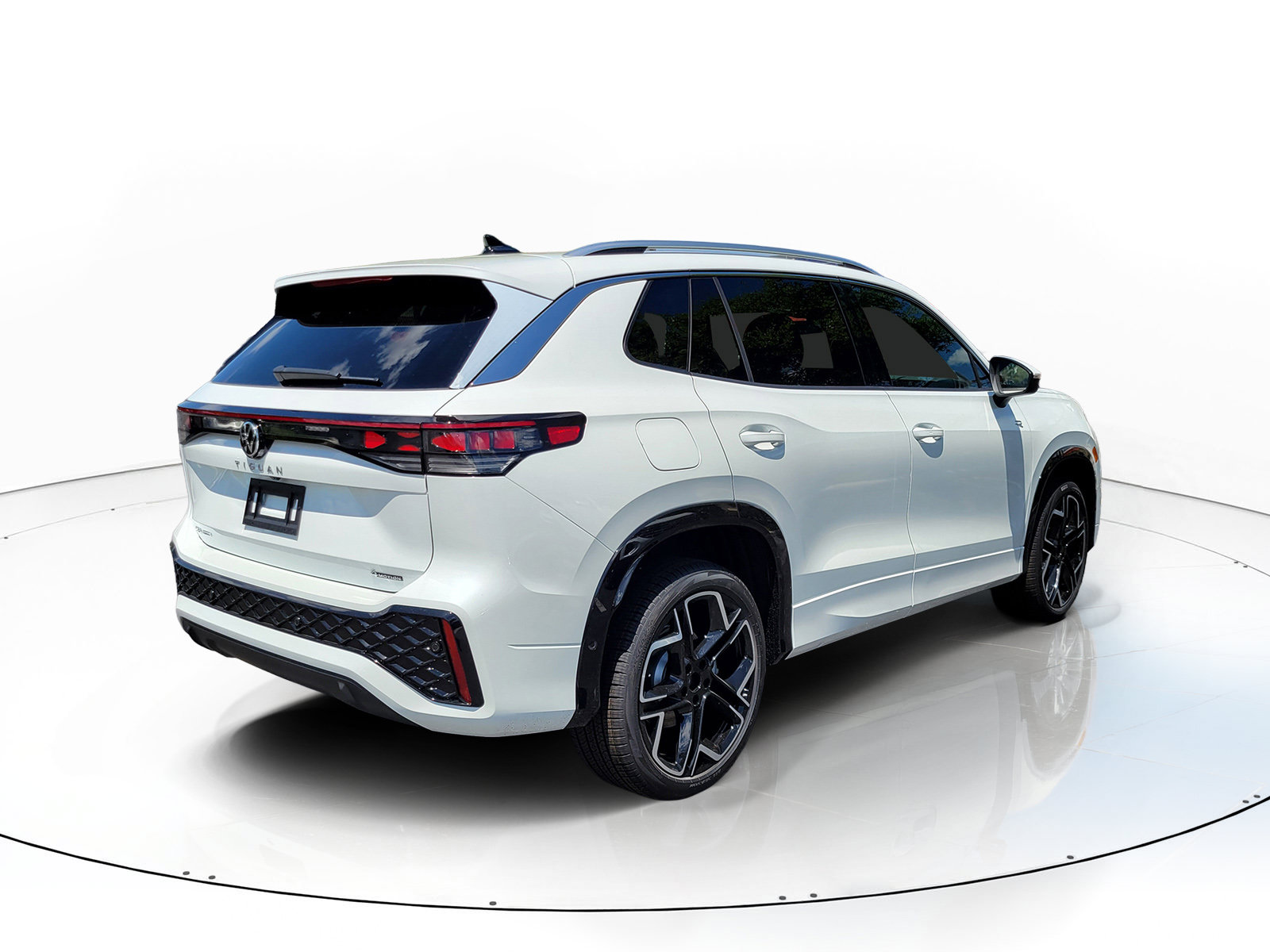 New 2026 Volkswagen Tiguan SEL R-Line Turbo SUV