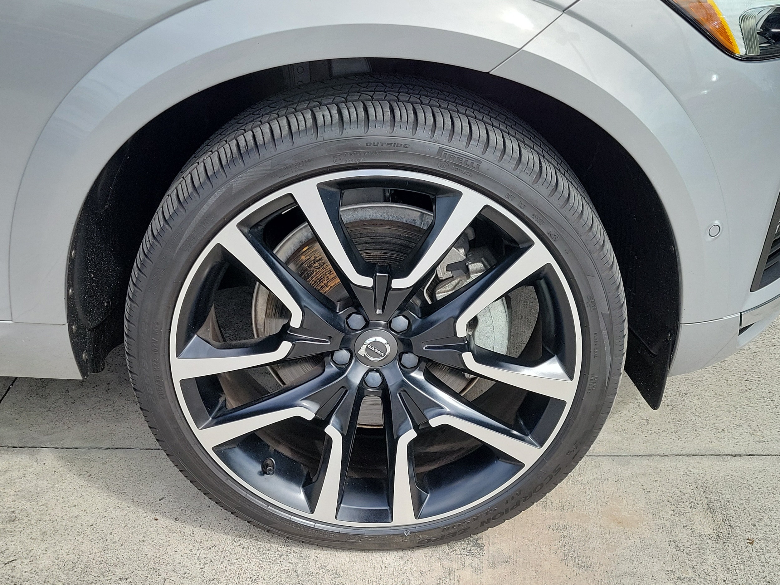 2023 Volvo XC60 Ultimate - Photo 12