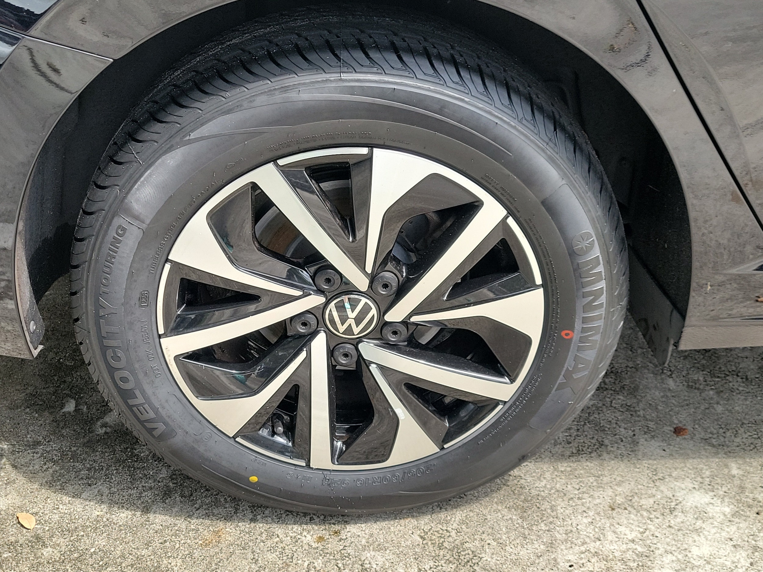 2024 Volkswagen Jetta S - Photo 9