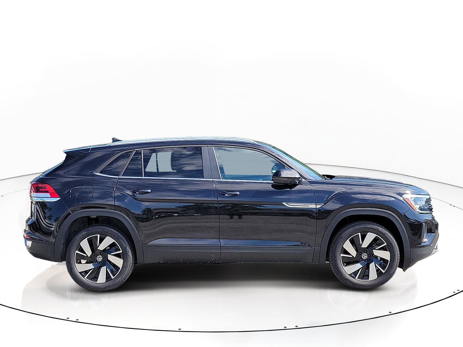 New 2026 Volkswagen Atlas Cross Sport SE w/Technology SUV