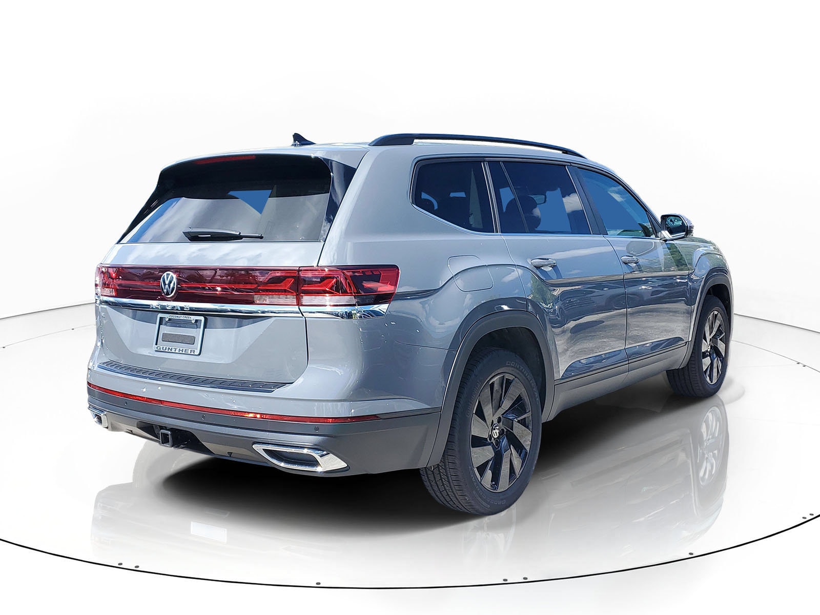 2026 Volkswagen Atlas SE w/Tech - Photo 3