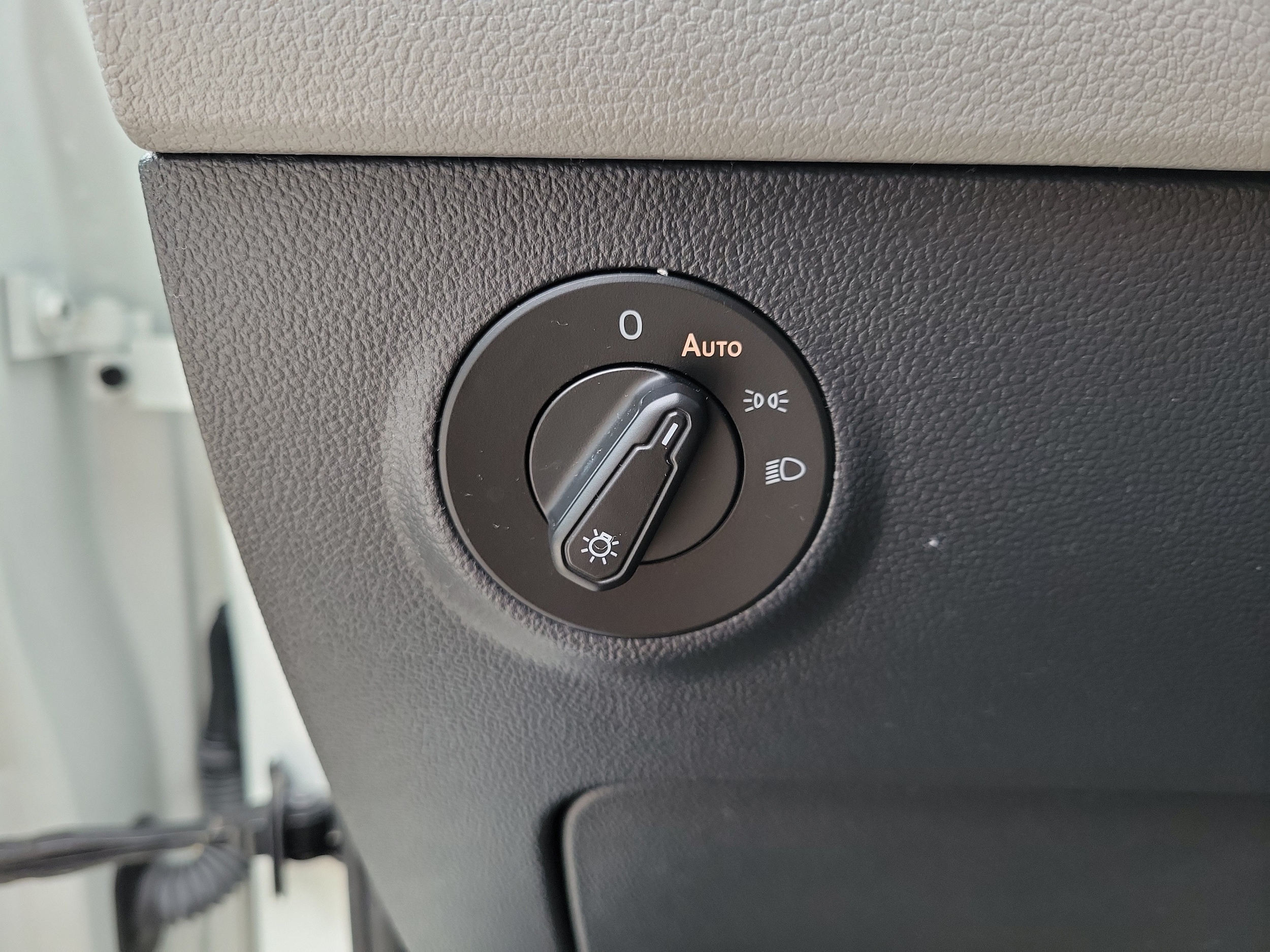 2024 Volkswagen Taos S - Photo 21