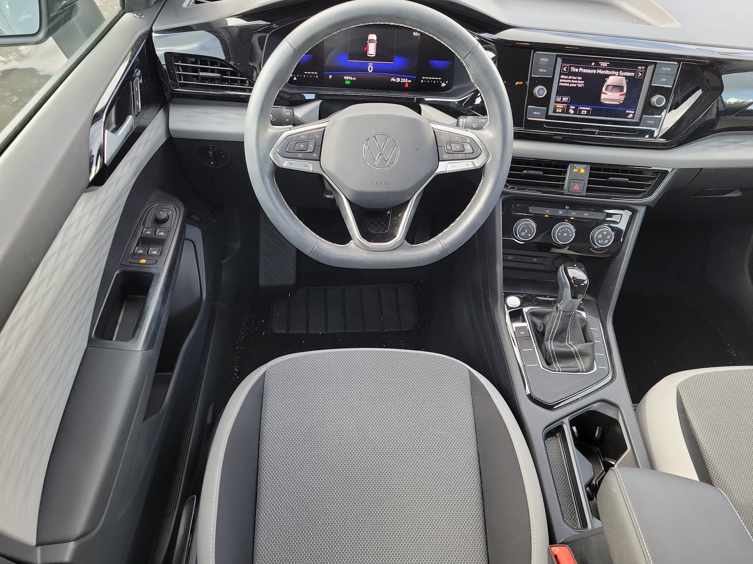 2023 Volkswagen Taos S - Photo 11