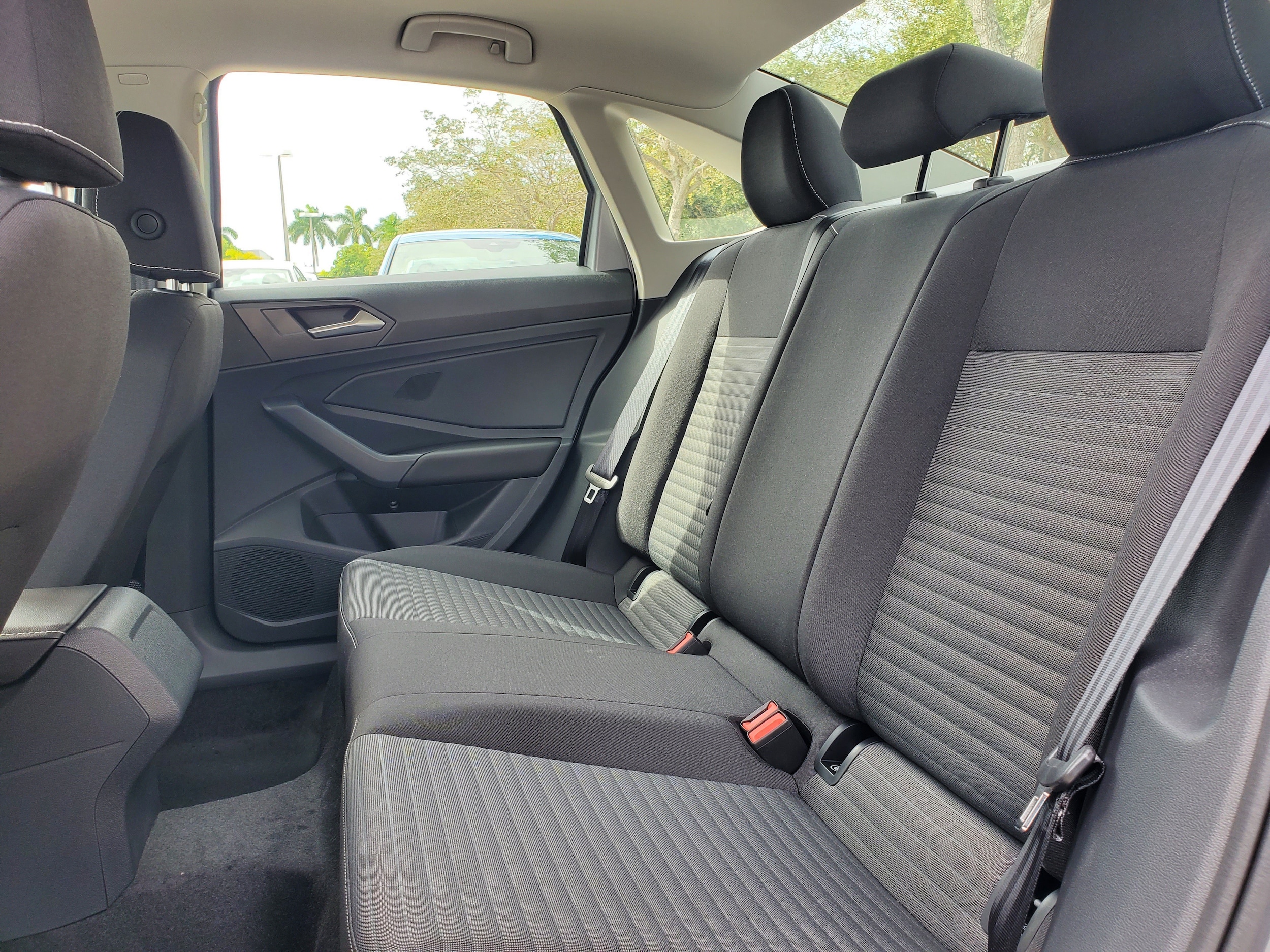 2026 Volkswagen Jetta SE - Photo 7