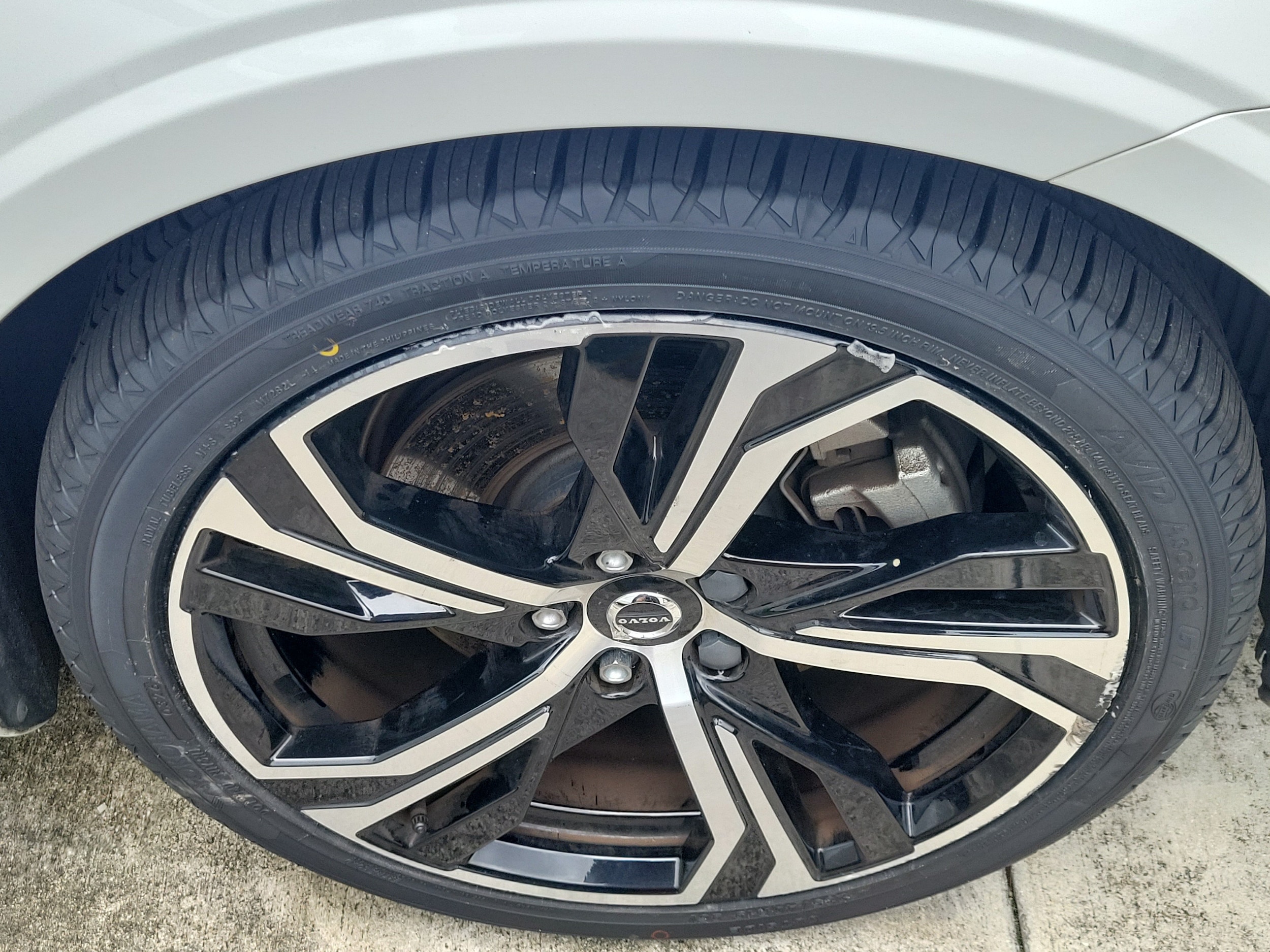 2024 Volvo S60 Plus - Photo 7