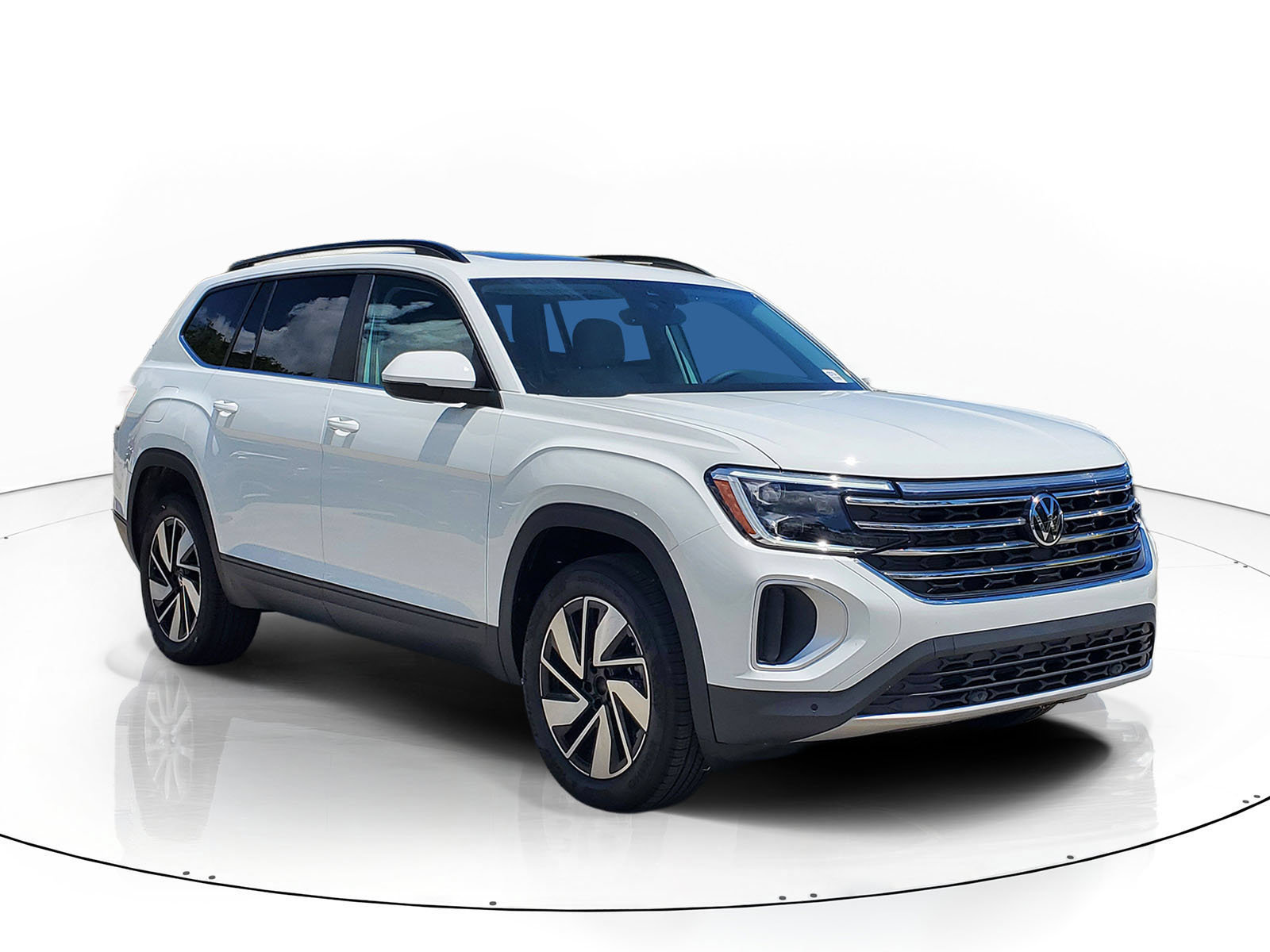New 2026 Volkswagen Atlas SE w/Technology SUV