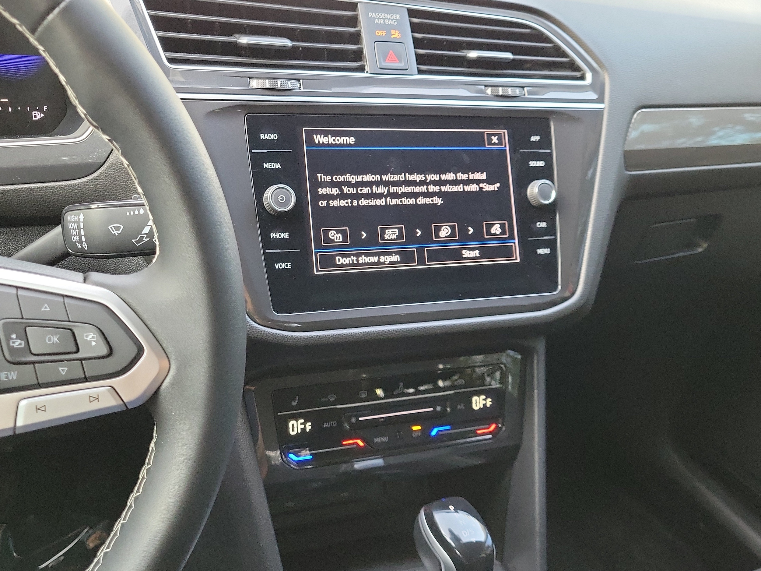 2023 Volkswagen Tiguan SE - Photo 27