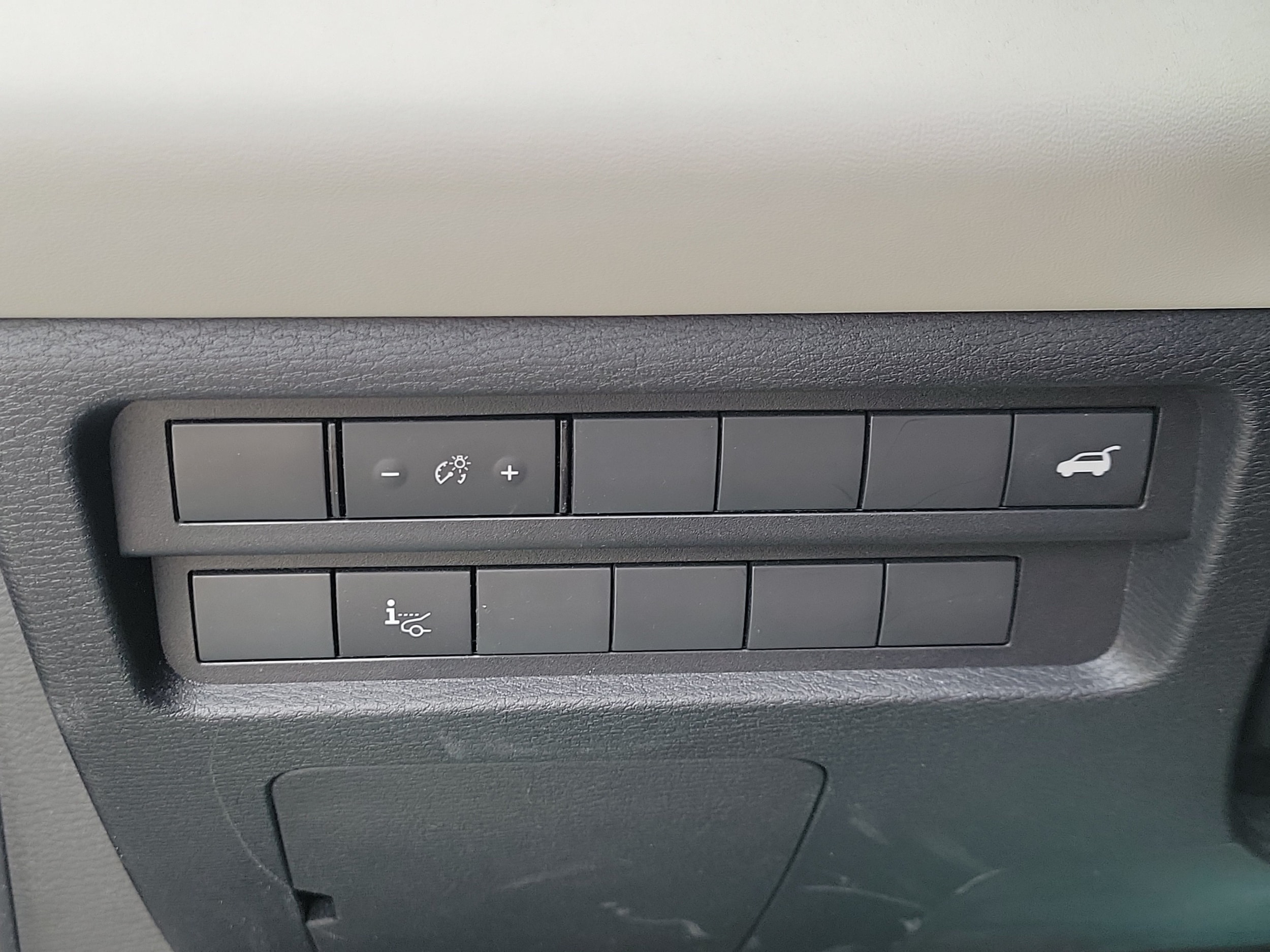 2023 Mitsubishi Outlander SEL - Photo 25