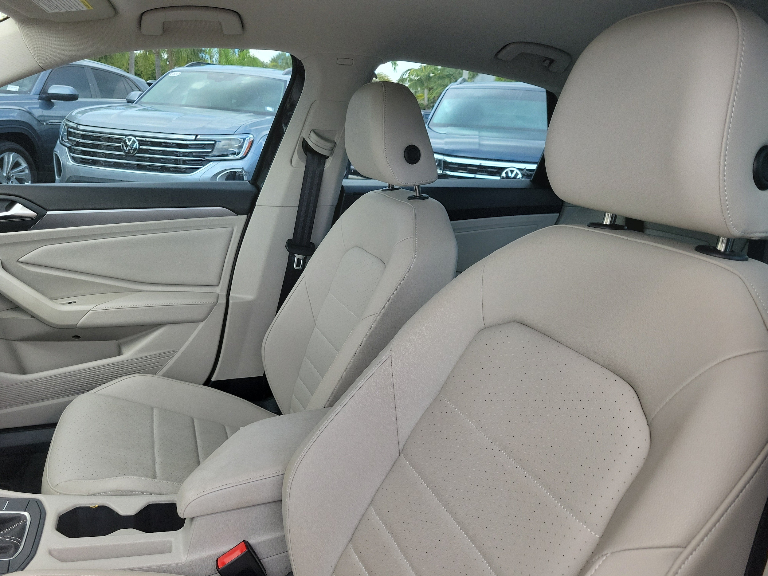 2023 Volkswagen Jetta SE - Photo 14