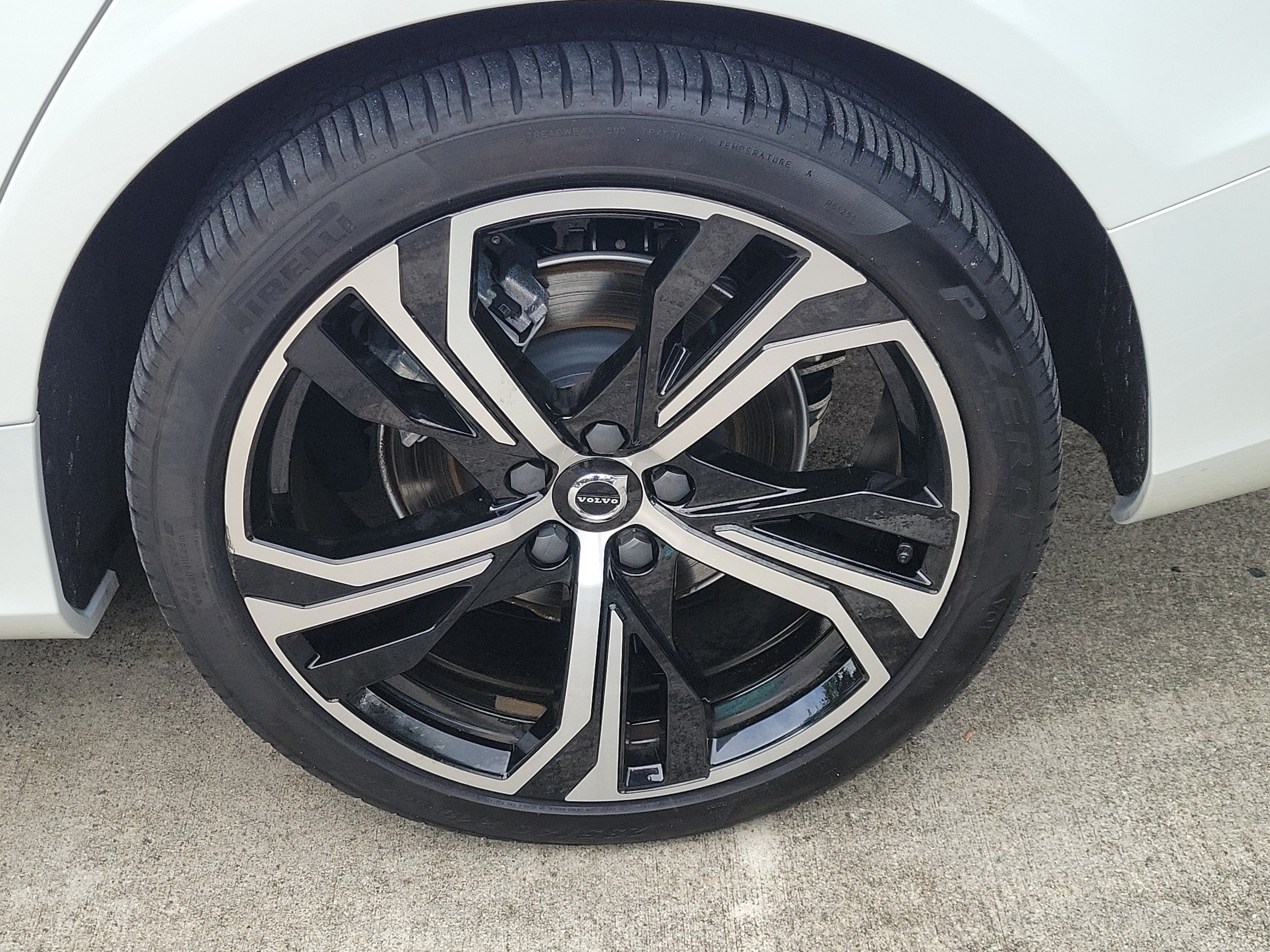 2024 Volvo S60 Plus - Photo 6