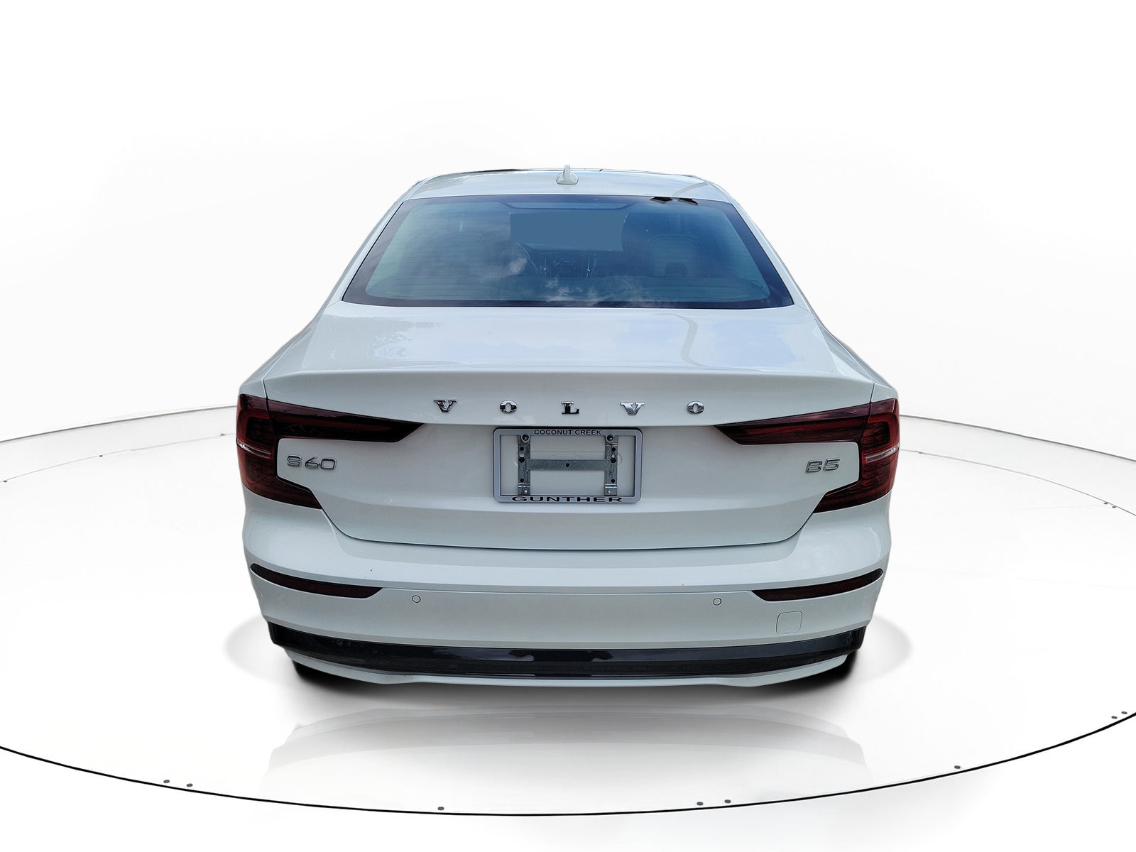 2024 Volvo S60 Plus - Photo 8