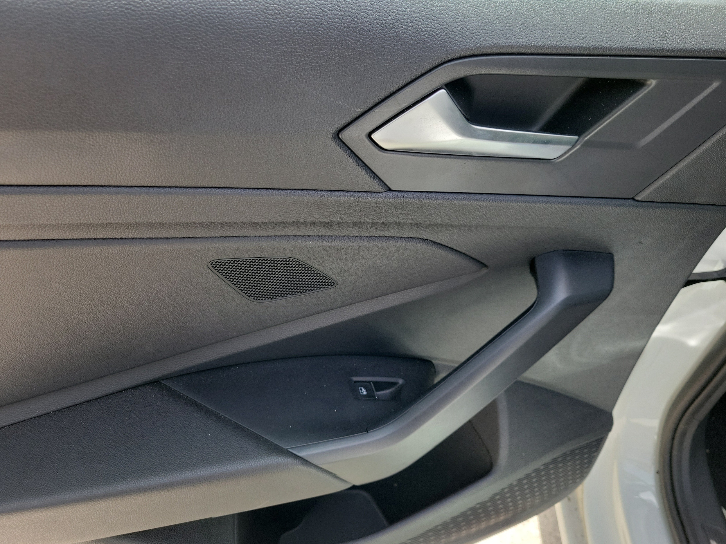 2025 Volkswagen Jetta S - Photo 14