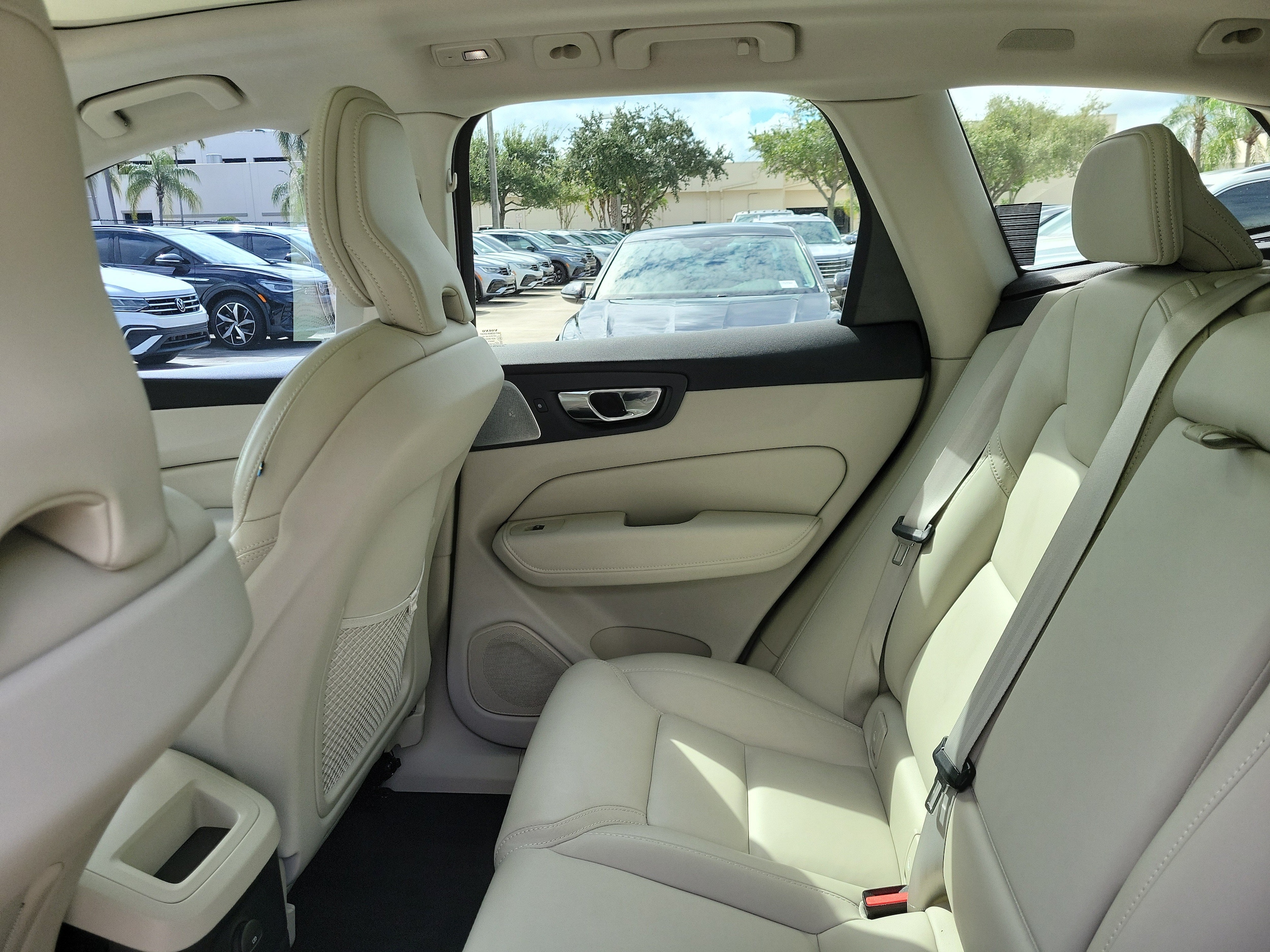 2023 Volvo XC60 Ultimate - Photo 15