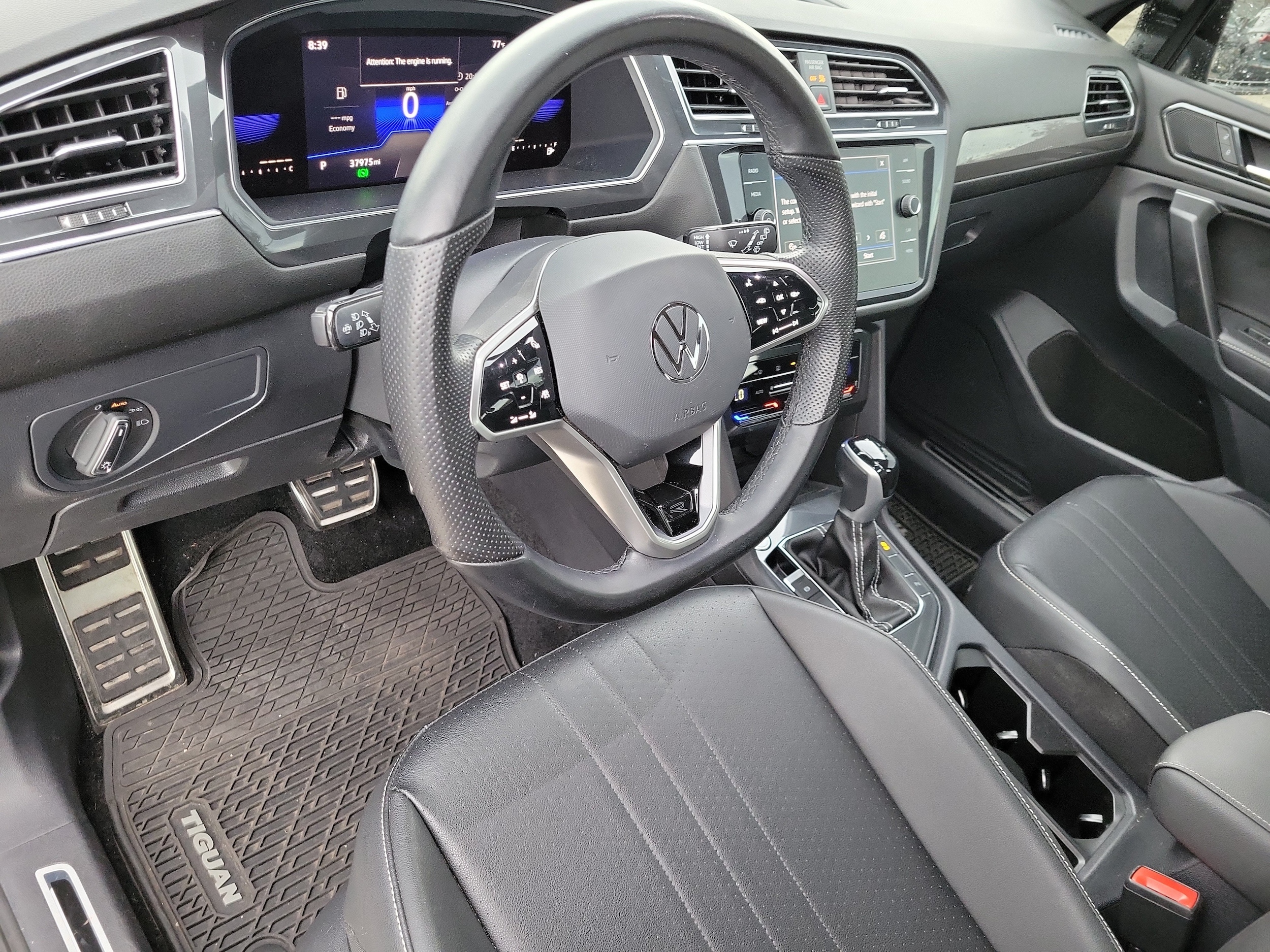 2023 Volkswagen Tiguan SE R-LINE BLACK - Photo 17